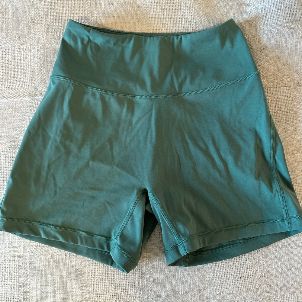 Alphalete gym shorts